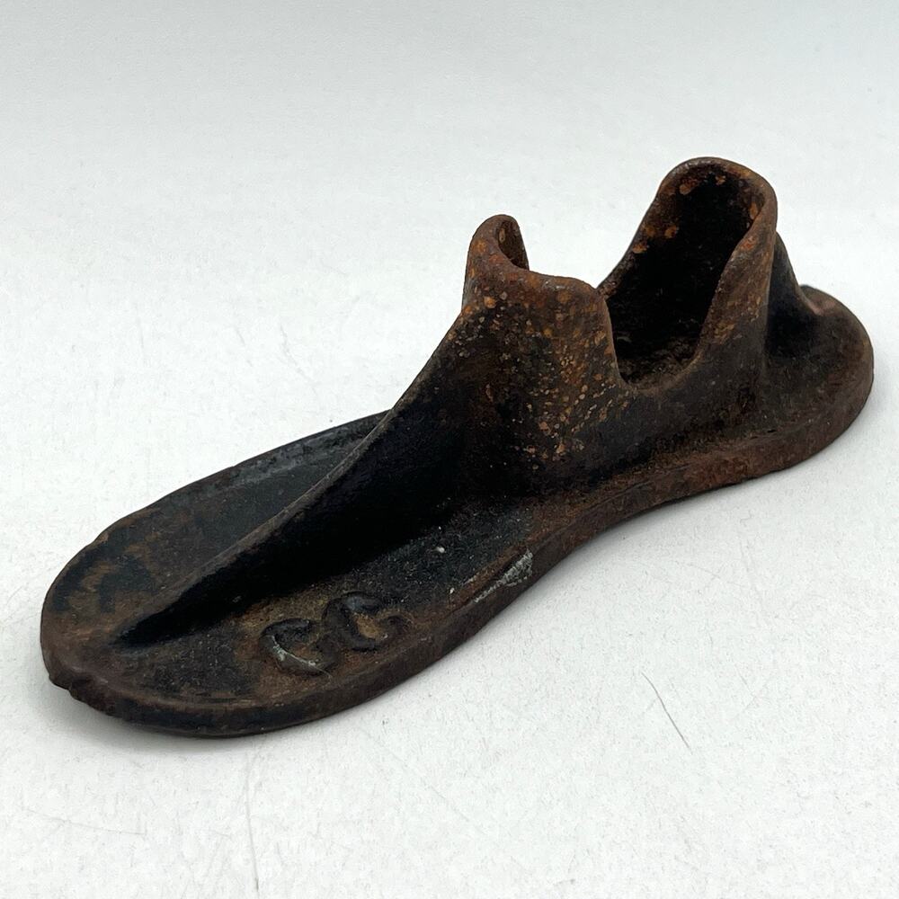 Antique Vintage Cast Iron Cobbler Child Size Shoe Form CC 5" Paperweight